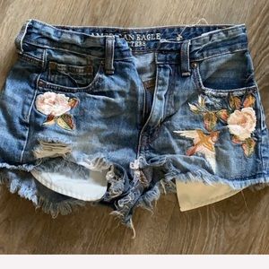 American eagle embroidered shorts